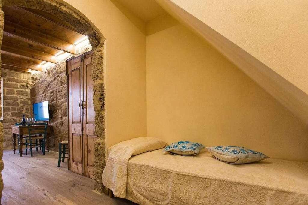 Grand Suite Gioberti Elegante Nel Cuore Di Alguer Exterior foto