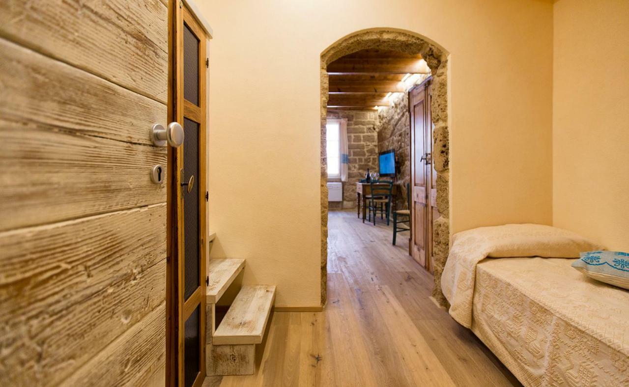 Grand Suite Gioberti Elegante Nel Cuore Di Alguer Exterior foto
